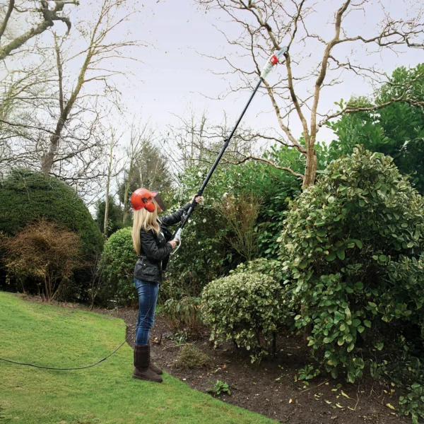 8ft 10” Telescopic Angled Chainsaw - Image 3